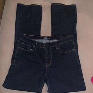 Bootcut jeans for the cowgirl in YOU!